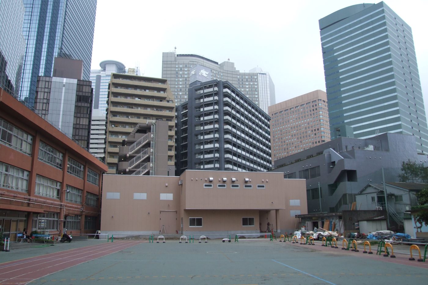 新スタジオ（現C棟）新設工事完成の様子