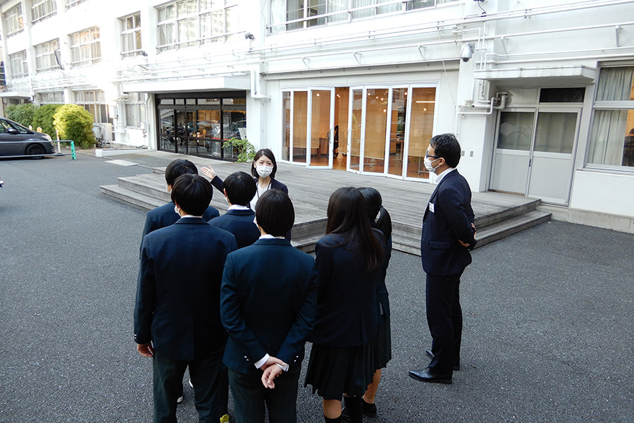 全国から中高校生の訪問学習、大学生の見学も受け入れ