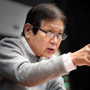 西川信廣氏の顔写真
