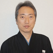 吉住小三郎氏の顔写真